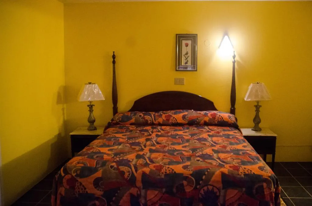 Guest House Villa Royal Montego Bay Jamaica